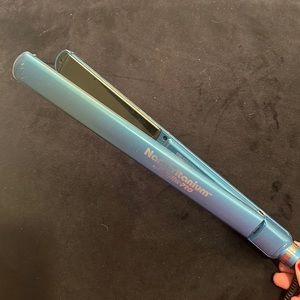 Babyliss Pro Nano Titanium Hair Straightener